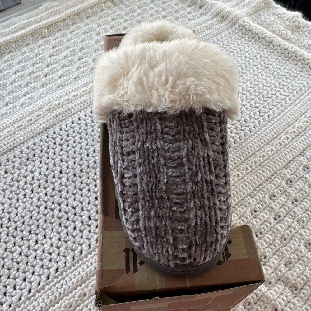 Rockwell Women's Grey Scuff-Style Slippers with Faux Fur Trim , Size S (5-6)